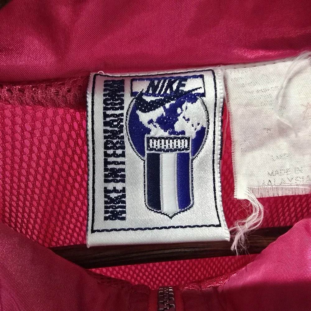 Nike pre owned